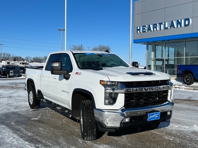 Used 2020 Chevrolet Silverado 3500HD LT with VIN 1GC4YTE73LF102265 for sale in Morris, Minnesota