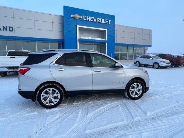 Used 2019 Chevrolet Equinox Premier with VIN 2GNAXXEV3K6101452 for sale in Morris, Minnesota