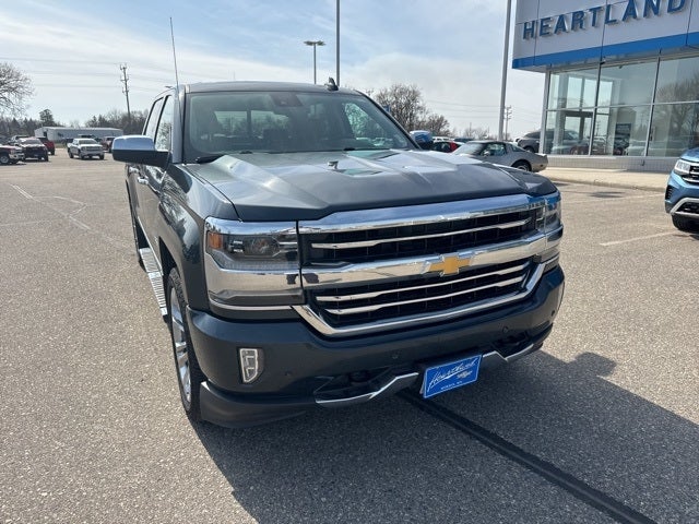 Used 2018 Chevrolet Silverado 1500 High Country with VIN 3GCUKTEC3JG153906 for sale in Morris, Minnesota