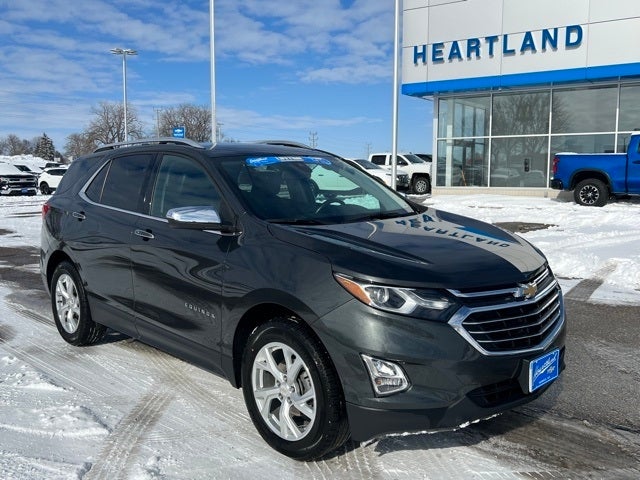 Used 2020 Chevrolet Equinox Premier with VIN 3GNAXXEV8LS636831 for sale in Morris, Minnesota