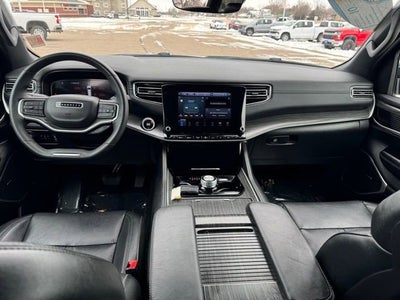 2023 Jeep Wagoneer L Series II