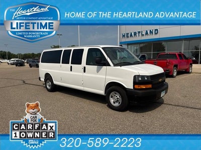 2025 Chevrolet Express Passenger 1LS