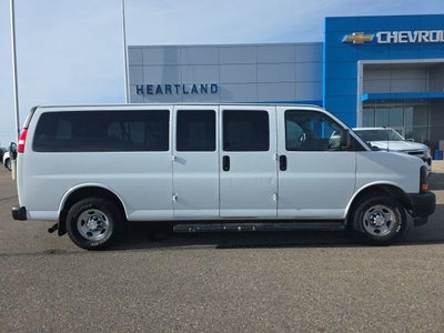 2017 Chevrolet Express Passenger 3500 LS