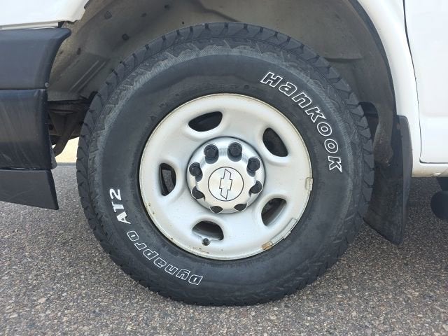 2017 Chevrolet Express Passenger 3500 LS