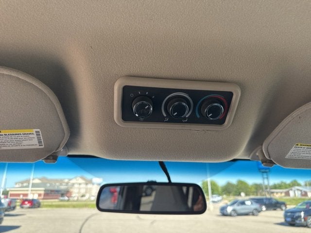 2017 Chevrolet Express Passenger 3500 LS