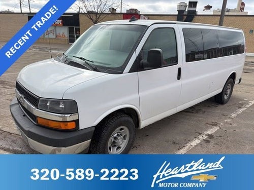 2017 Chevrolet Express Passenger 3500 LT