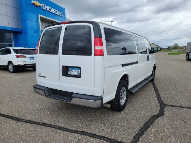 2020 Chevrolet Express Passenger 3500 1LT