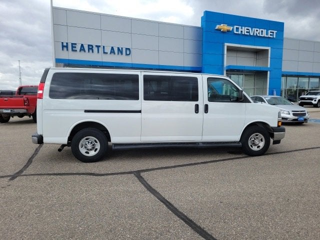 2020 Chevrolet Express Passenger 3500 1LT
