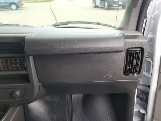 2020 Chevrolet Express Passenger 3500 1LT