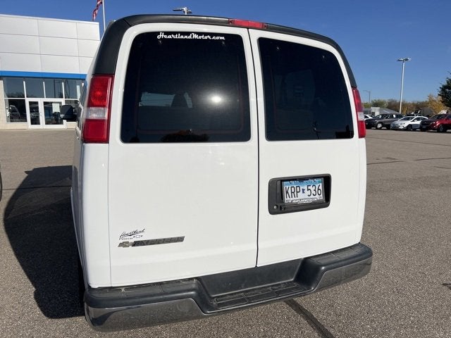 2020 Chevrolet Express Passenger 3500 1LT
