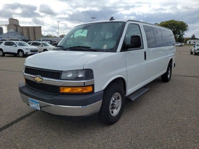 2020 Chevrolet Express Passenger 3500 1LT