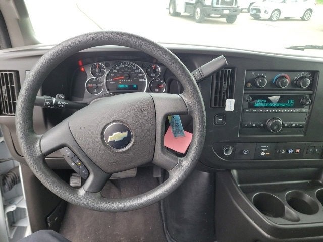 2020 Chevrolet Express Passenger 3500 1LT