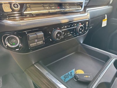 2025 Chevrolet Silverado 3500 HD LT