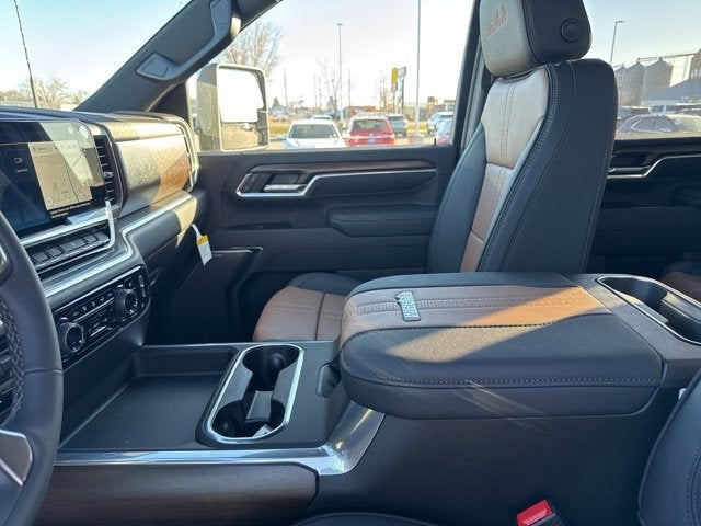 2026 Chevrolet Silverado 3500 HD High Country