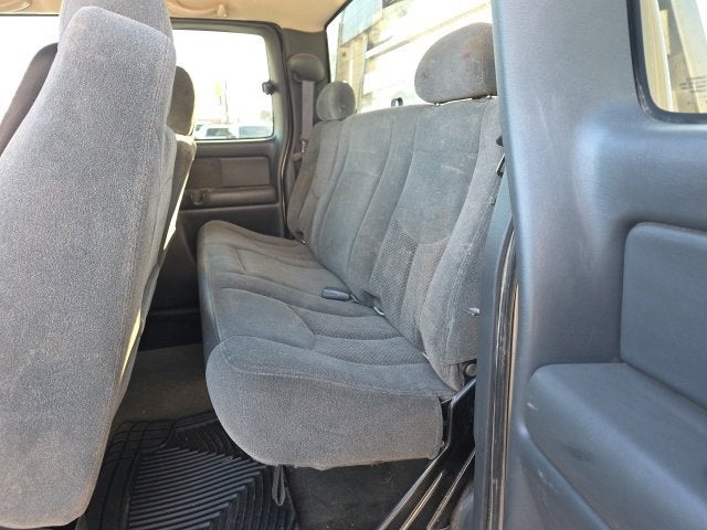 2005 Chevrolet Silverado 2500 HD LS