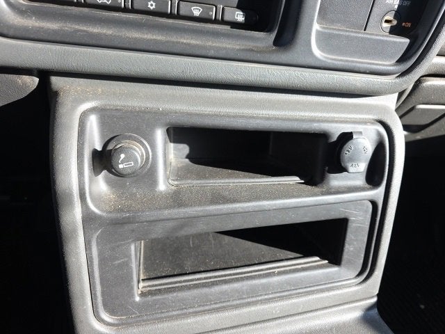 2005 Chevrolet Silverado 2500 HD LS