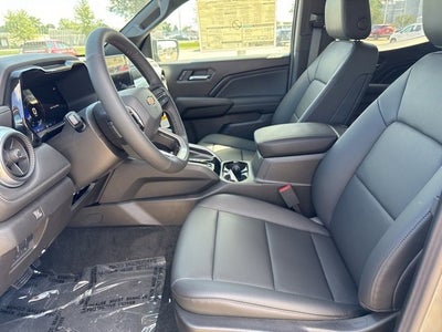 2025 Chevrolet Colorado WT/LT