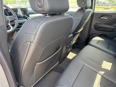 2025 Chevrolet Colorado WT/LT