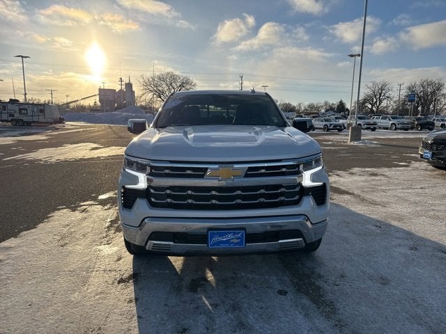 Used 2022 Chevrolet Silverado 1500 LTZ with VIN 1GCUDGED2NZ549129 for sale in Morris, Minnesota