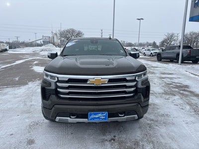 2023 Chevrolet Silverado 1500 High Country