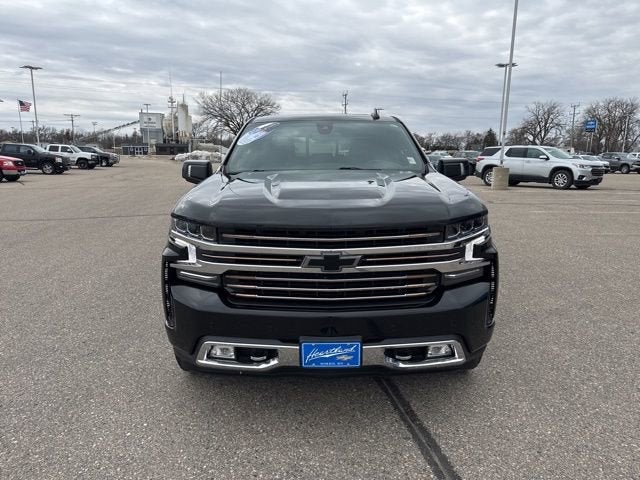 Used 2021 Chevrolet Silverado 1500 High Country with VIN 1GCUYHED5MZ424828 for sale in Morris, Minnesota