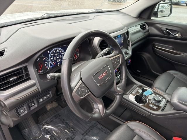 2021 GMC Acadia AT4