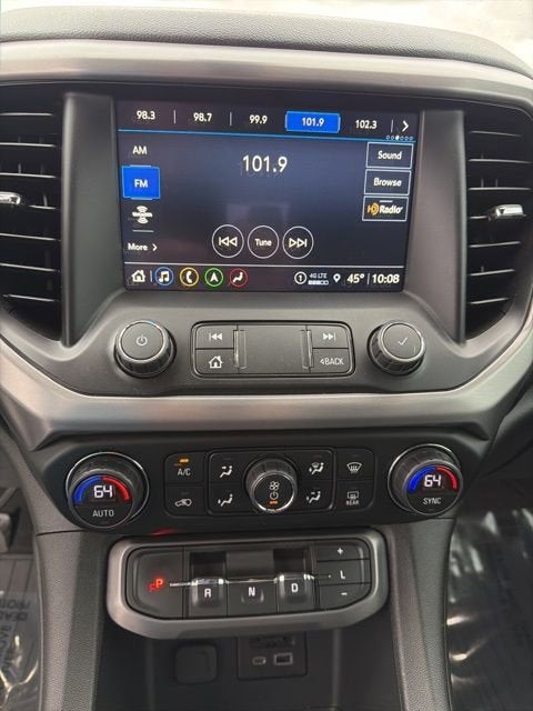 2021 GMC Acadia AT4