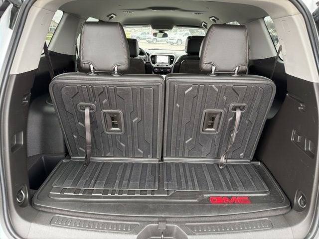 2021 GMC Acadia AT4