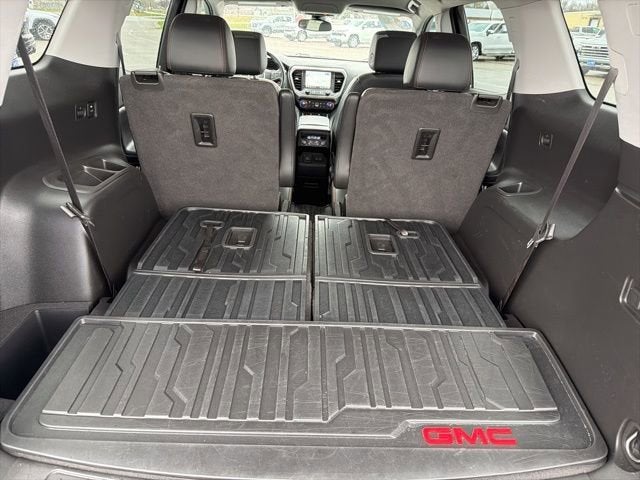 2021 GMC Acadia AT4