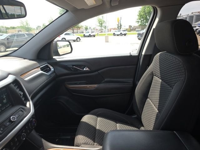 2018 GMC Acadia SLE