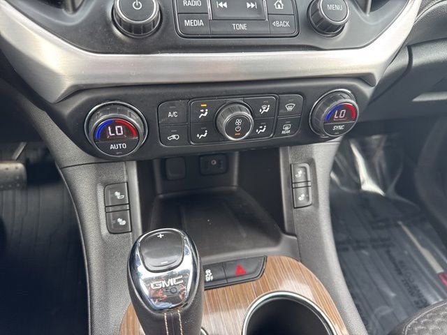 2019 GMC Acadia SLE