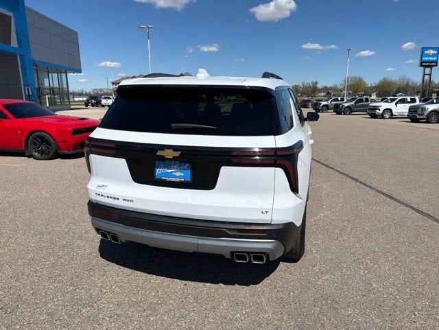2024 Chevrolet Traverse LT