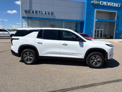 2024 Chevrolet Traverse LT