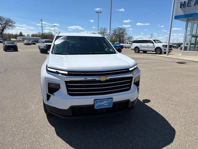 2024 Chevrolet Traverse LT