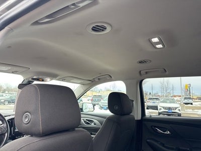 2018 Chevrolet Traverse LT Cloth