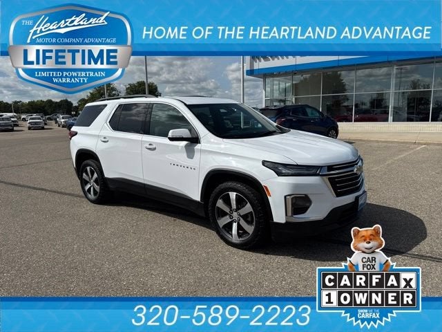 2023 Chevrolet Traverse LT Leather