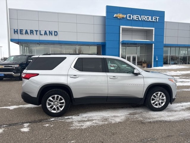 2021 Chevrolet Traverse LT Leather