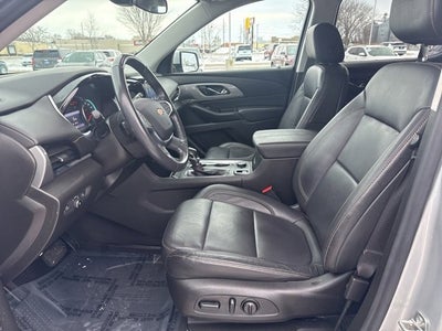2021 Chevrolet Traverse LT Leather