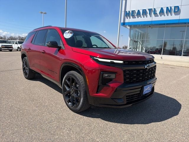 Used 2024 Chevrolet Traverse RS with VIN 1GNEVLKS1RJ140645 for sale in Morris, Minnesota