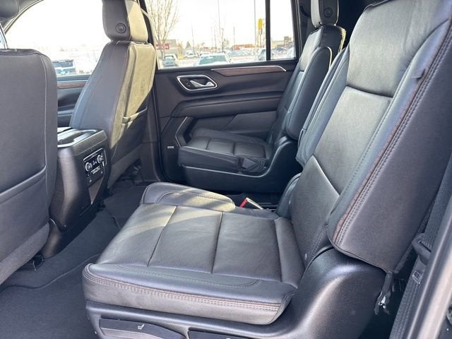 2023 Chevrolet Suburban High Country