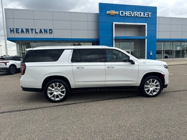 2021 Chevrolet Suburban High Country