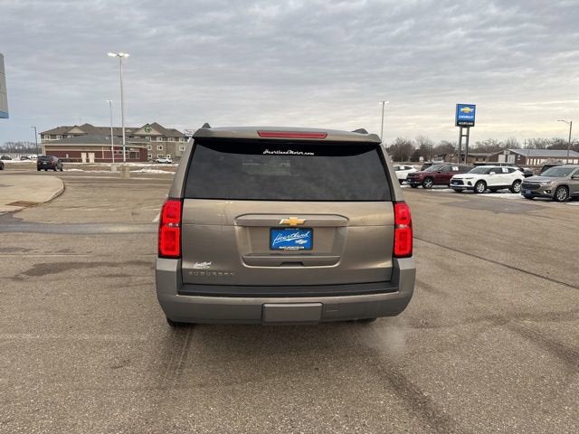 2017 Chevrolet Suburban LT
