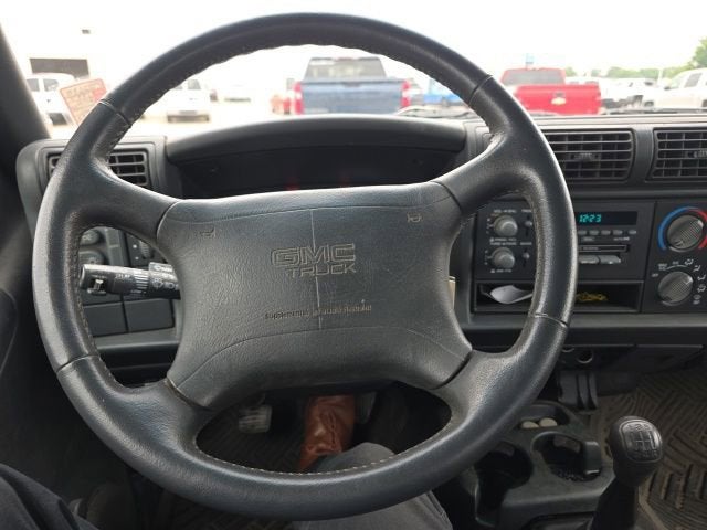 1997 GMC Sonoma SLS