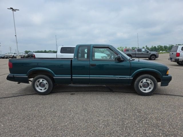 1997 GMC Sonoma SLS