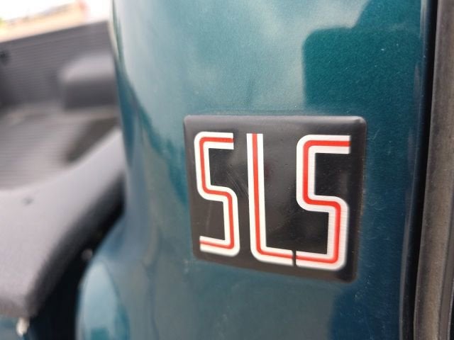 1997 GMC Sonoma SLS