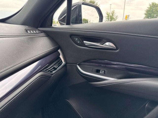 2023 Cadillac XT4 AWD Luxury