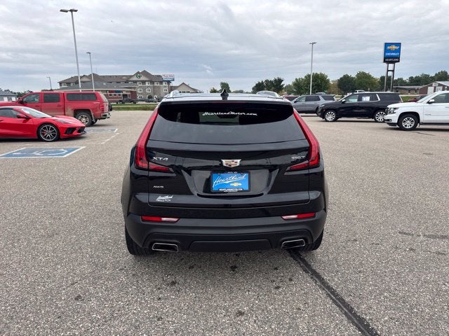 2023 Cadillac XT4 AWD Luxury