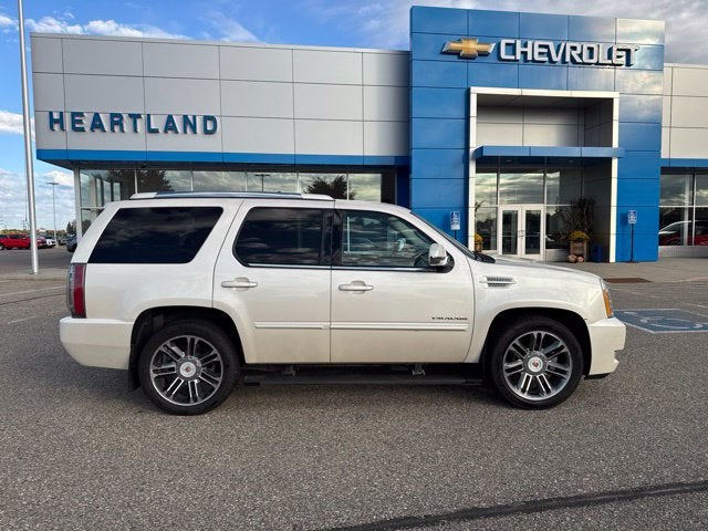 2013 Cadillac Escalade Premium