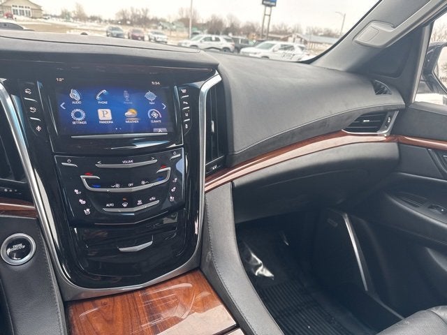 2015 Cadillac Escalade ESV Luxury