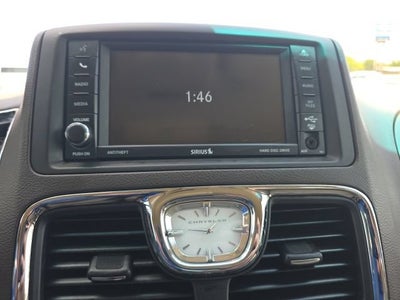 2014 Chrysler Town & Country Touring